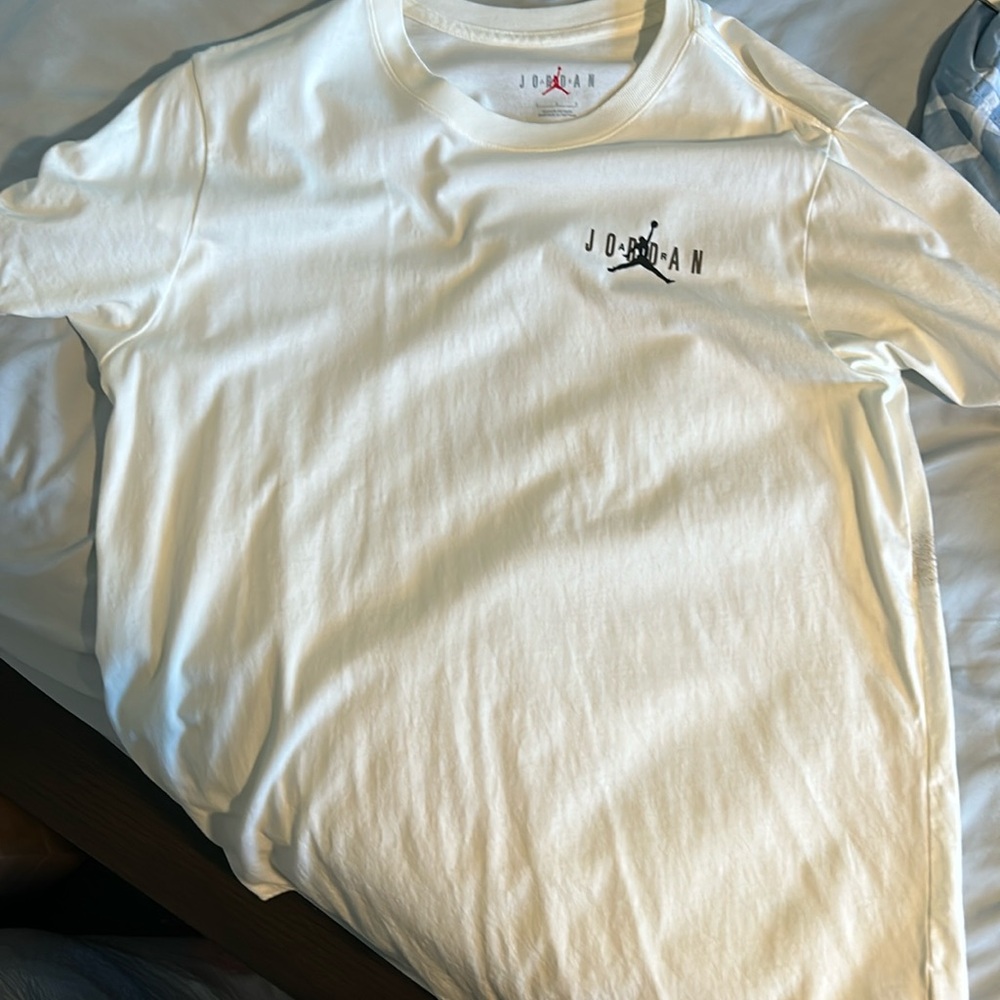 white jordan t shirt with graphic